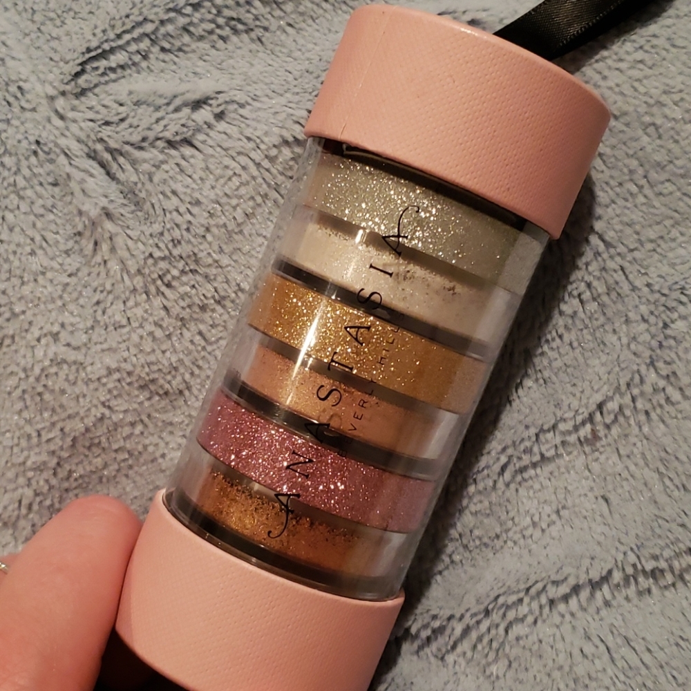 Anastasia trio set of loose highlighters
